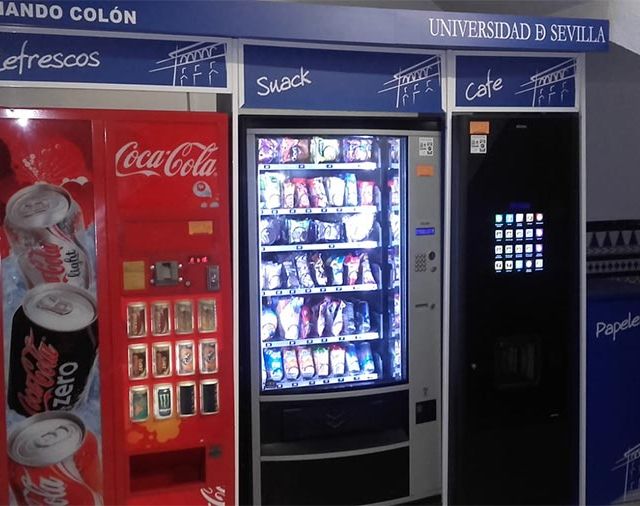 Vending Colón S.L. máquina expendedora en empresa con snacks